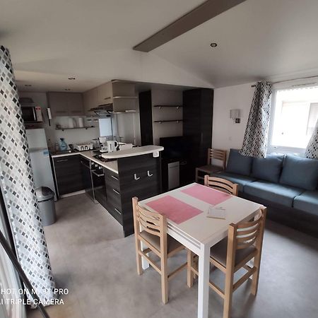 Mobilehome 8 Personnes Avec Clim Situe Aux Sables Du Midi Вальрас-Пляж Экстерьер фото